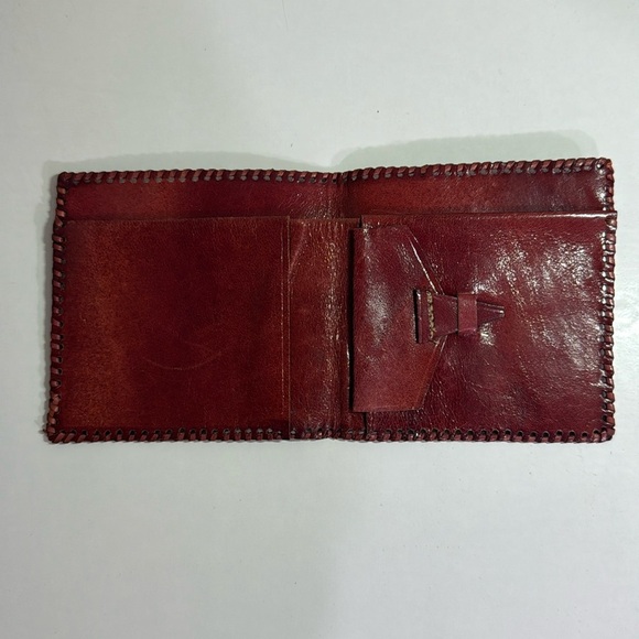 Vintage Floral Leather Wallet - Picture 3 of 8